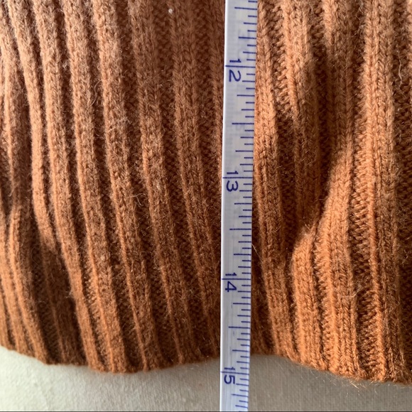 SILENCE + NOISE | Ombré Ribbed Sweater - Picture 7 of 10